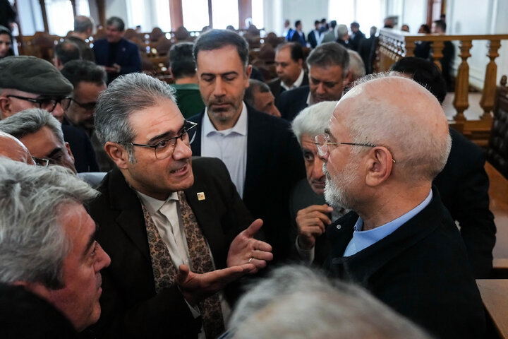 نشست فعالان اقتصادی و اعضای اتاق اصناف و بازار با دکتر قالیباف