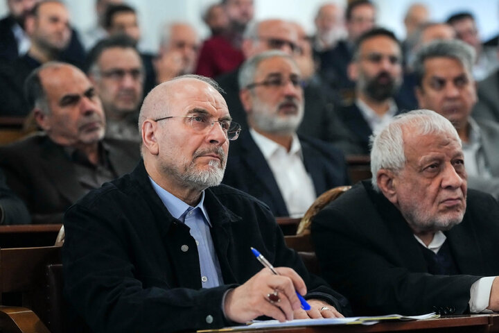 نشست فعالان اقتصادی و اعضای اتاق اصناف و بازار با دکتر قالیباف