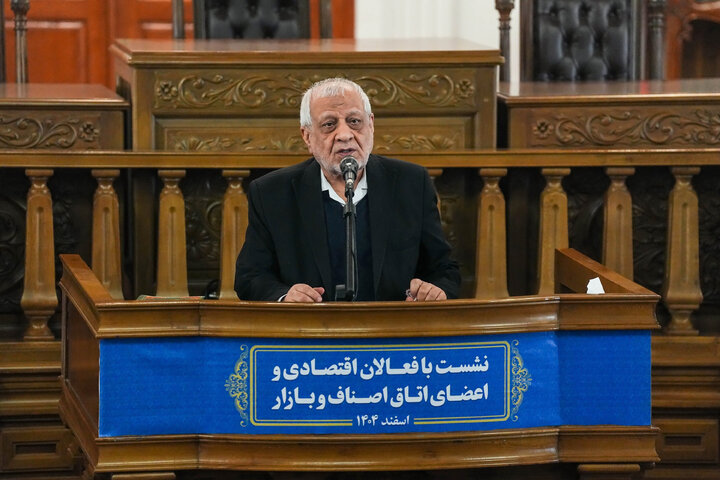 نشست فعالان اقتصادی و اعضای اتاق اصناف و بازار با دکتر قالیباف