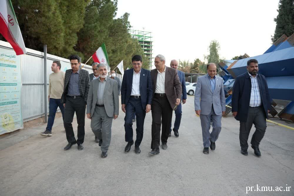 بازدید دوستعلی از پروژههای در حال ساخت دانشگاه علوم پزشکی کرمان