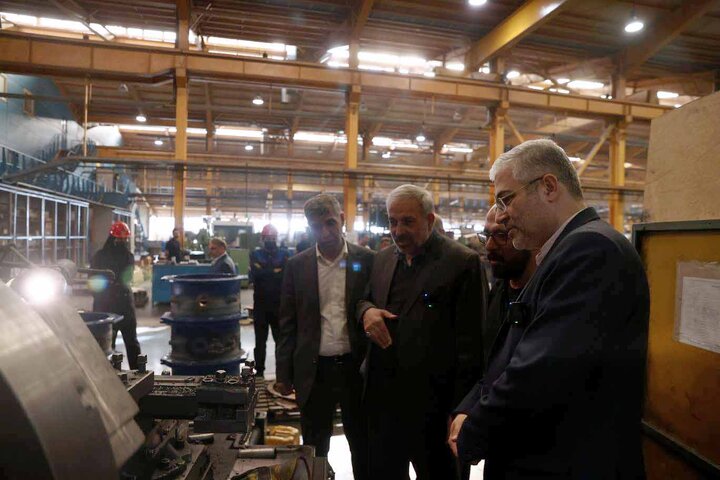 بازدید میدانی اعضای مجمع نمایندگان استان تهران از شهرک صنعتی شمس‌آباد