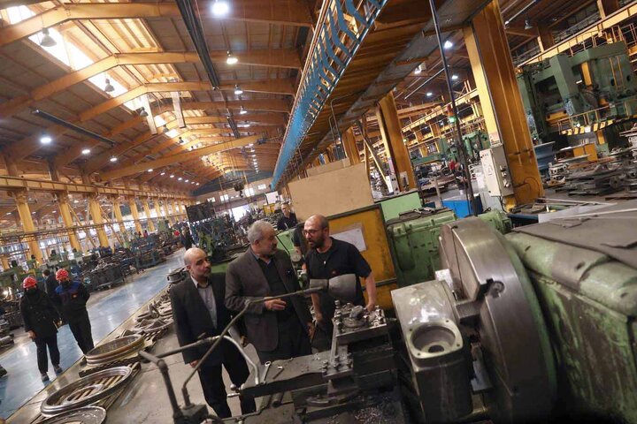 بازدید میدانی اعضای مجمع نمایندگان استان تهران از شهرک صنعتی شمس‌آباد