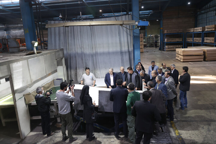 بازدید میدانی اعضای مجمع نمایندگان استان تهران از شهرک صنعتی شمس‌آباد