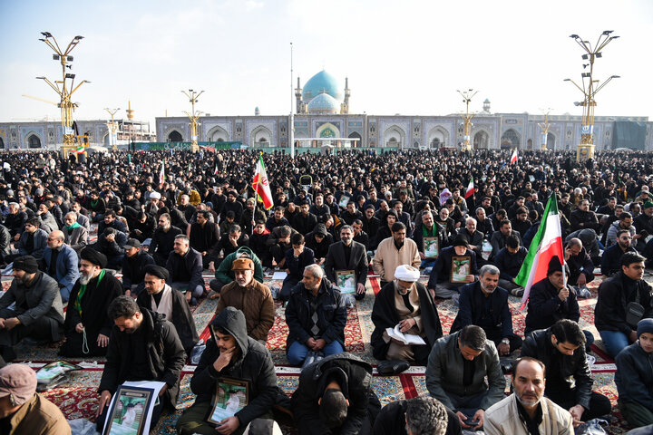 حضور مردم داغدار ایران در خیابان‌های سراسر کشور پس از اعلام خبر شهادت امام خامنه‌ای