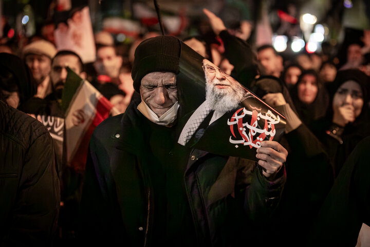 عزاداری مردم تهران در سوگ رهبر شهید انقلاب اسلامی