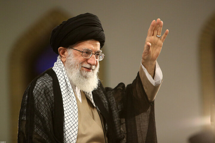 سایه‌ای که رفت، نوری که ماند و ایرانی که در سوگِ قائدِ خویش استوار ایستاده است
