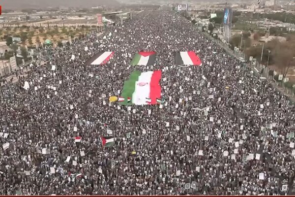 طوفان بشری مردم یمن در حمایت از ایران