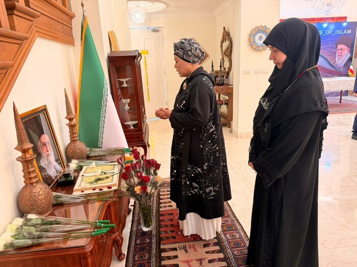 دیپلمات‌ها و مقامات اندونزی یاد رهبر شهید انقلاب را گرامی داشتند