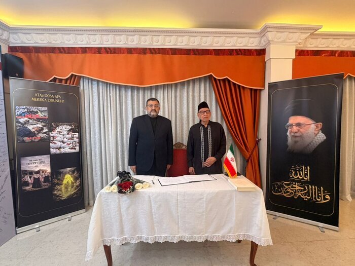 دیپلمات‌ها و مقامات اندونزی یاد رهبر شهید انقلاب را گرامی داشتند