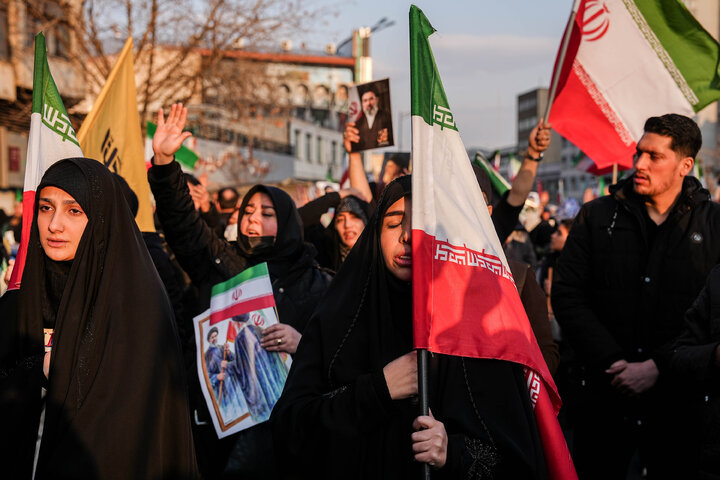 اجتماع مردمی بیعت با آیت‌الله سید مجتبی خامنه‌ای سومین رهبر معظم انقلاب اسلامی - تهران