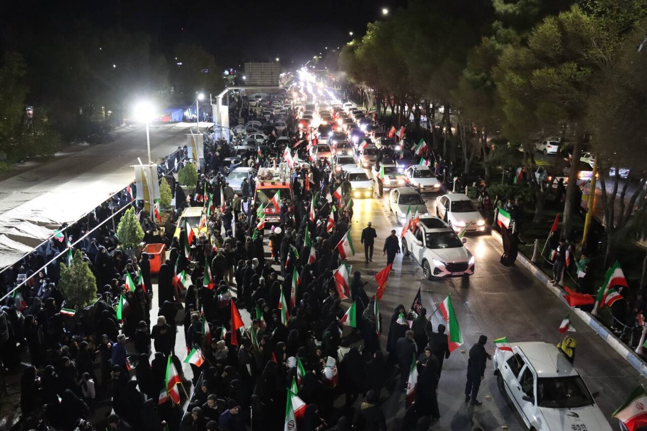 تبیین عوامل شکست دشمن در هفته اول جنگ/ انتخاب رهبر انقلاب با حضور اکثریت اعضای خبرگان و تشریفات کامل قانونی