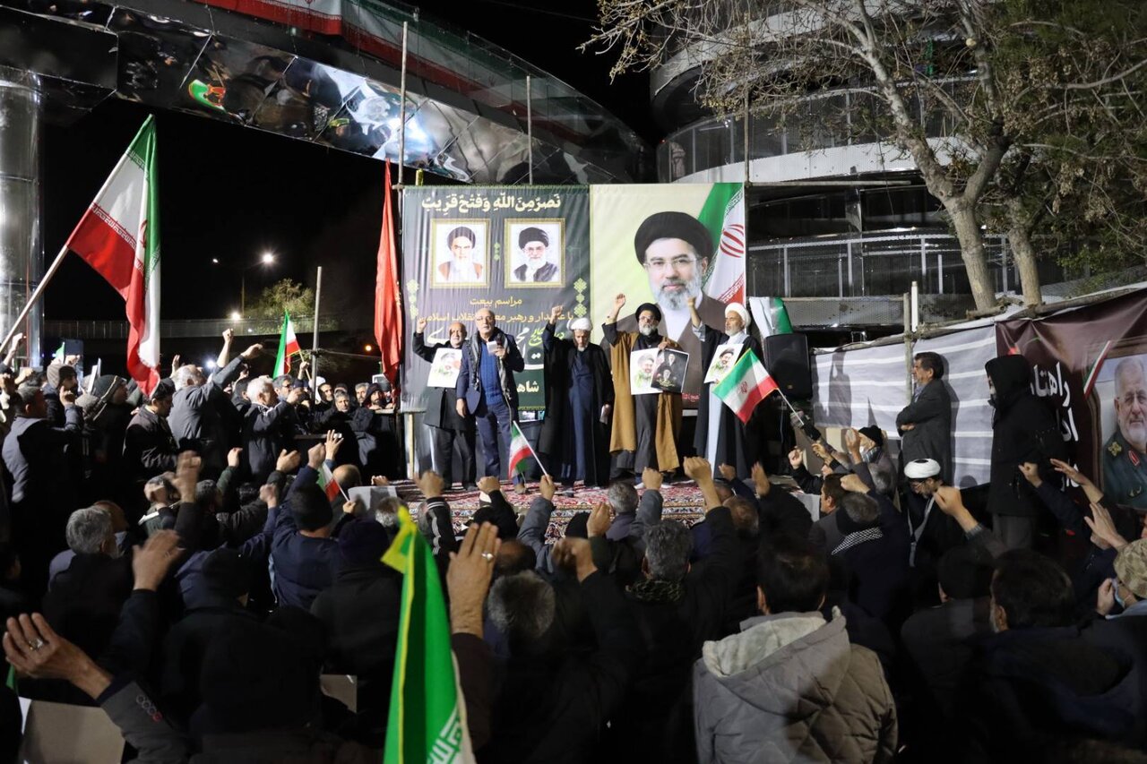 تبیین عوامل شکست دشمن در هفته اول جنگ/ انتخاب رهبر انقلاب با حضور اکثریت اعضای خبرگان و تشریفات کامل قانونی