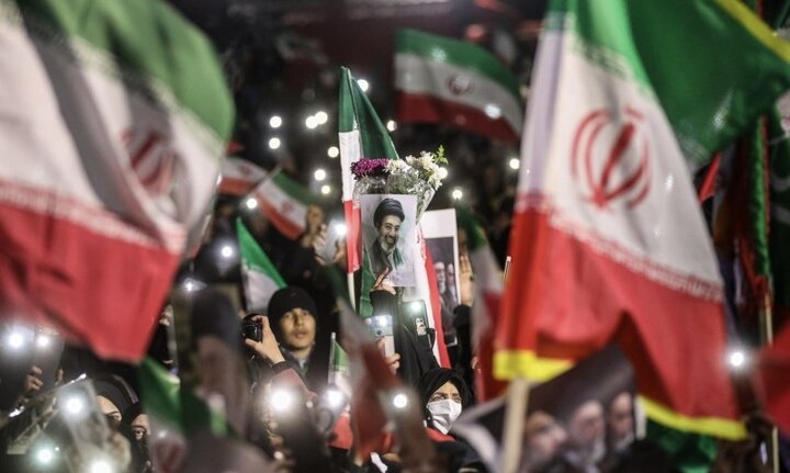 تأکید شهریاری بر نقش وحدت در پیشرفت کشور؛ ایران واحد تحتِ لوای سومین رهبر انقلاب
