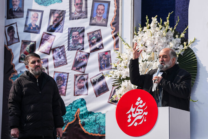 مراسم تشییع پیکر ۳۵ شهید جنگ رمضان در تهران
