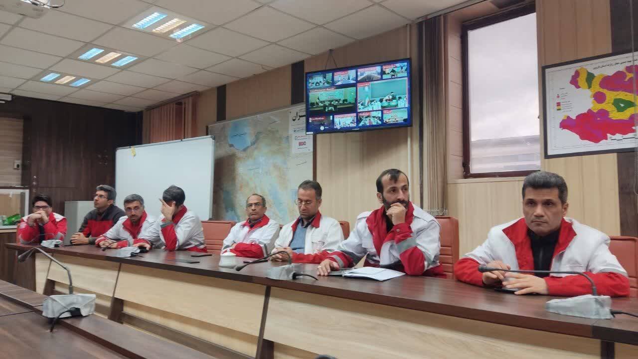 خدمات هلال احمر در ایام جنگ تحمیلی قابل تقدیر است/ تاکید بر لزوم رفع نیازها و کمبودهای هلال احمر برای بهبود خدماترسانی
