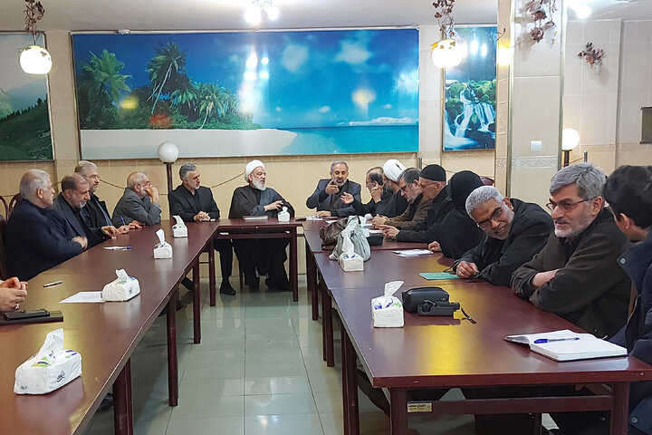 نشست ویژه مجمع نمایندگان تهران برای بازسازی مناطق آسیب‌دیده از جنگ تحمیلی