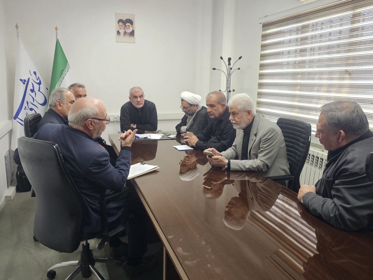 برگزاری دومین نشست مشترک با روسای کمیسیون های مجلس/ تلاش نمایندگان برای پشتیبانی از مردم و دولت