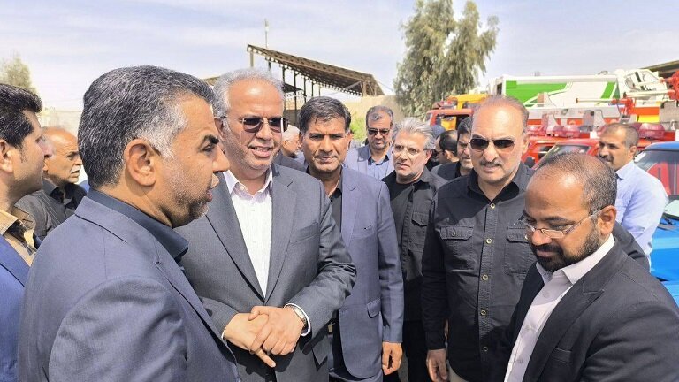 تقویت ناوگان حملونقل شهرداری زابل با اضافه شدن ۸ خودروی جدید/ افتتاح سالن چند منظوره ورزشی شهدای بنجار