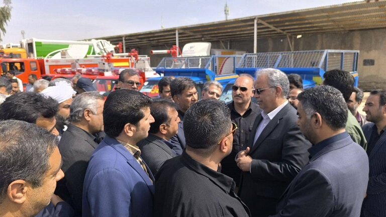 تقویت ناوگان حمل‌ونقل شهرداری زابل با اضافه شدن ۸ خودروی جدید/ افتتاح سالن چند منظوره ورزشی شهدای بنجار