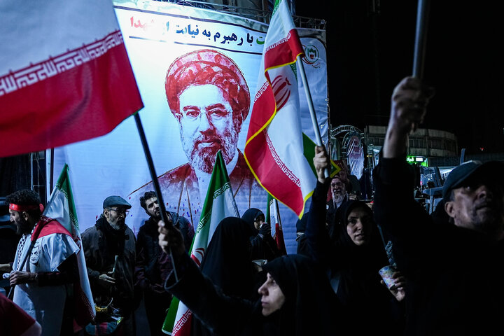 کاروان موتوری و خودرویی در خونخواهی امام شهید امت و بیعت با رهبر معظم انقلاب - تهران