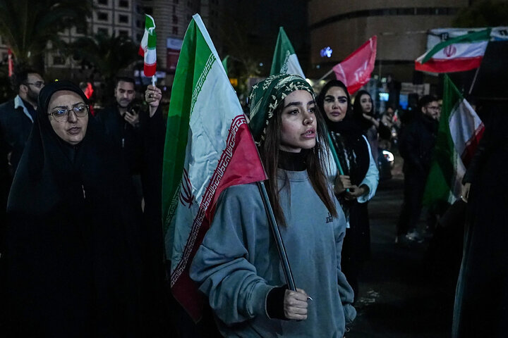 کاروان موتوری و خودرویی در خونخواهی امام شهید امت و بیعت با رهبر معظم انقلاب - تهران