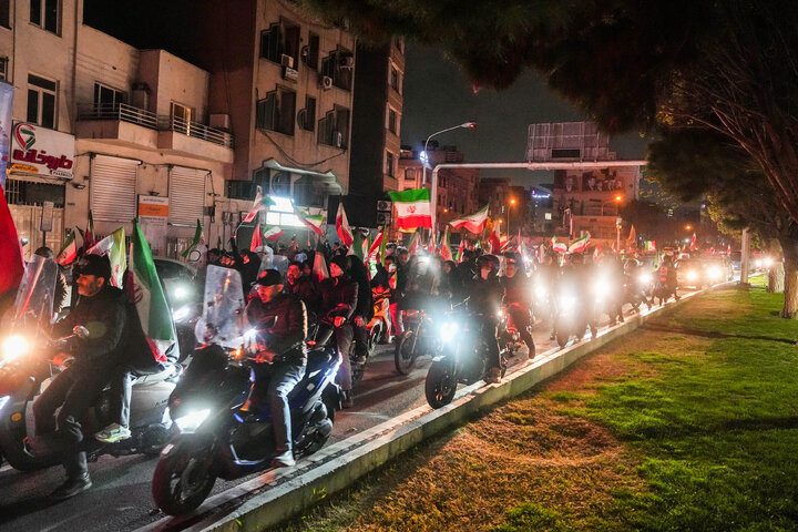 کاروان موتوری و خودرویی در خونخواهی امام شهید امت و بیعت با رهبر معظم انقلاب - تهران