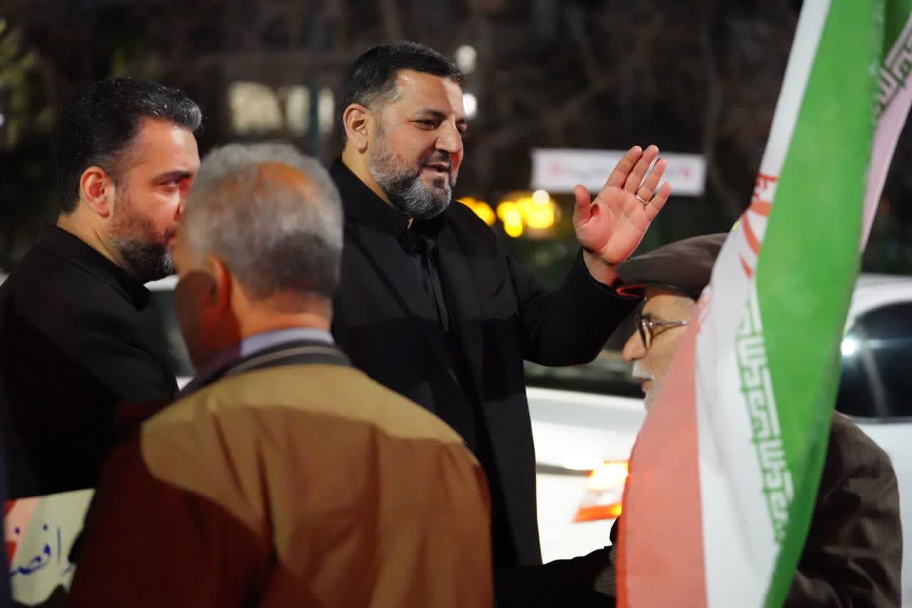 تداوم ارتباط با شهروندان، وظیفه مهم نمایندگان در خدمت به مردم است/ فعالیت میدانی و حضور در محلات، پایه برنامه‌ریزی و تصمیم‌گیری درست است
