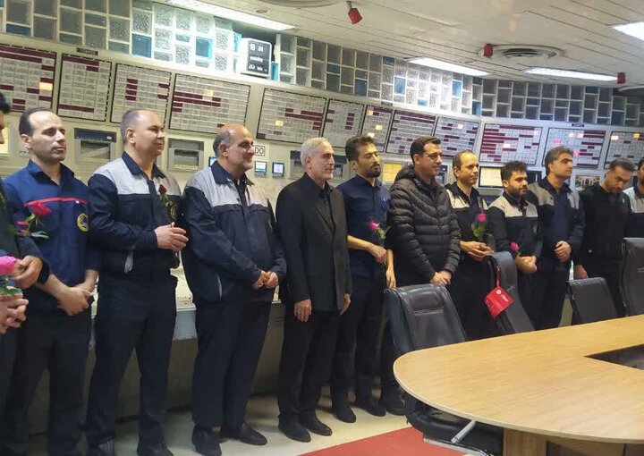 دیدار نوروزی رنجبر با کارکنان نیروگاه برق بیستون کرمانشاه و قدردانی از متخصصان پرتلاش صنعت برق 