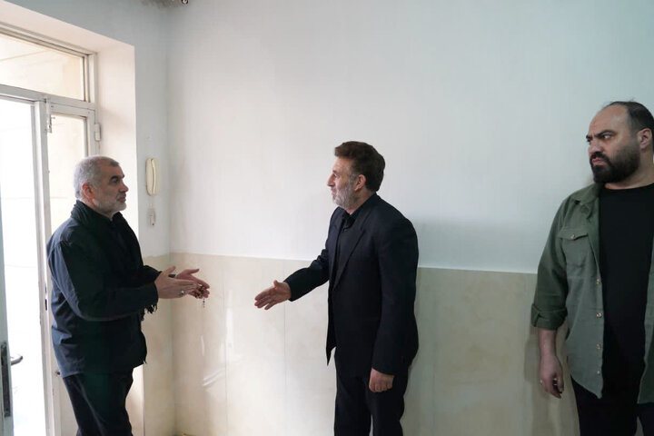 دیدار نوروزی علی نیکزاد، نمایندگان مردم و جمعی از مسئولان استانی با خانواده معظم شهدای جنگ رمضان