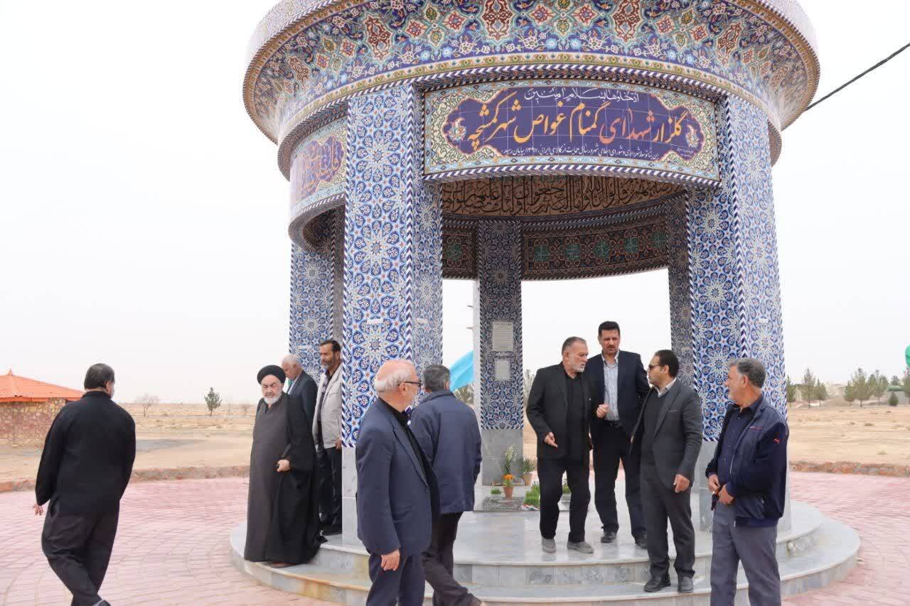 تجدید میثاق نماینده شاهینشهر، میمه و برخوار با آرمانهای شهدا/ حضور حاجیدلیگانی در جمع مردم دستگرد و خورزوق