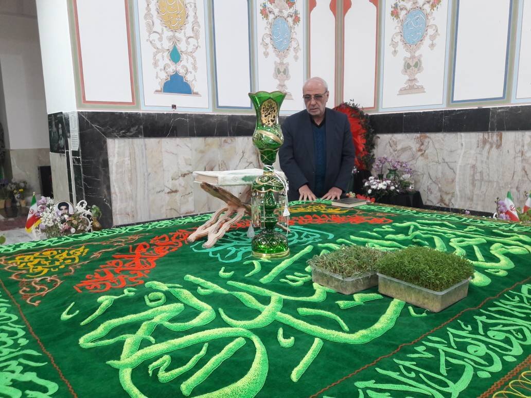 دیدار حاجی دلیگانی با خانواده شهدا و حضور در گلزار شهدا