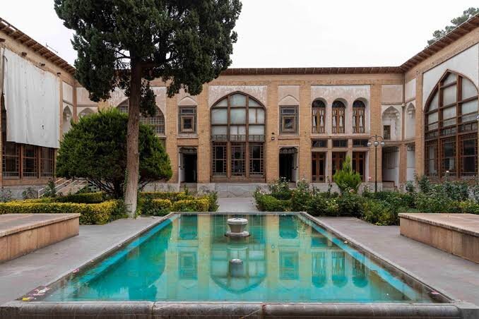 آسیب به آثار تاریخی در جنگ مصداق نقض قوانین بین المللی است