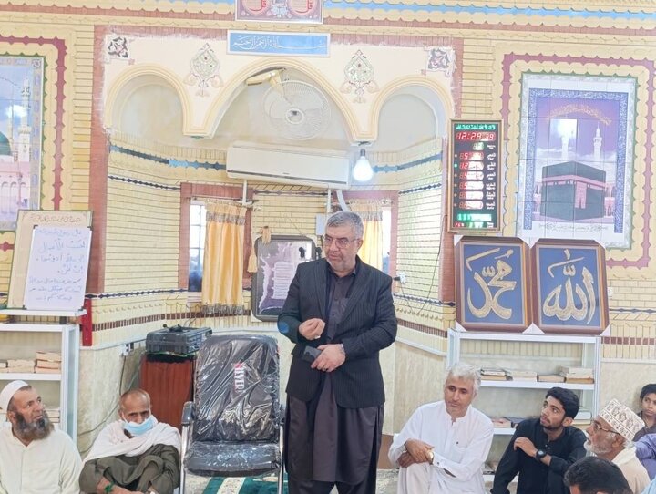 بامری در برنامه‌های مردمی و آیین گرامیداشت شهدا در ایرانشهر و دلگان حضور یافت