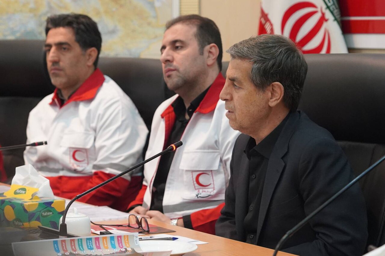 امدادگران شهدای زنده هستند