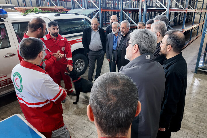 بازدید اعضای مجمع نمایندگان استان تهران از نقاط آسیب‌دیده تهران