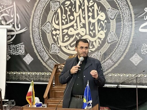 سخنرانی نماینده تبریز در مسجد نور یاغچیان/عیادت از مجروحان جنگ رمضان