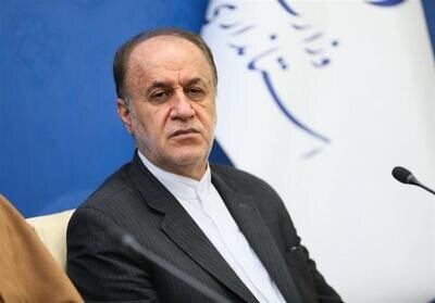 مذاکره ما با آمریکا، جنگ گفت‌وگو است/ بمب اتم ما، ملت ایران هستند