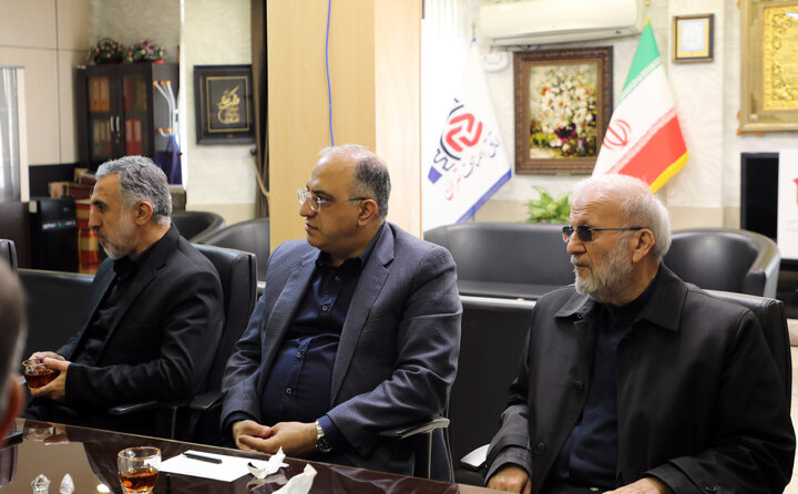 نشست مجمع نمایندگان استان تهران با اعضای اتاق اصناف و روسای اتحادیه های تهران