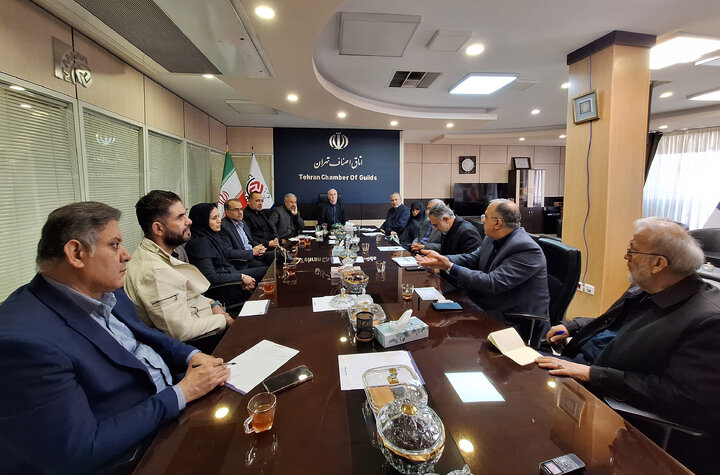 نشست مجمع نمایندگان استان تهران با اعضای اتاق اصناف و روسای اتحادیه های تهران