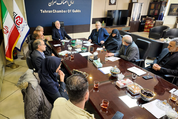 نشست مجمع نمایندگان استان تهران با اعضای اتاق اصناف و روسای اتحادیه های تهران