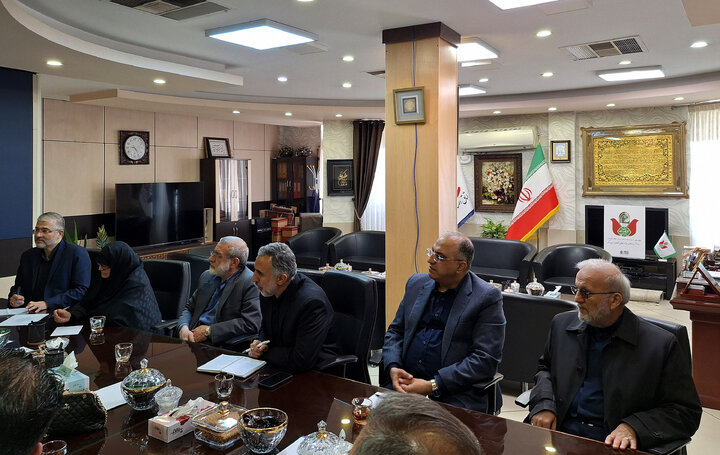نشست مجمع نمایندگان استان تهران با اعضای اتاق اصناف و روسای اتحادیه های تهران