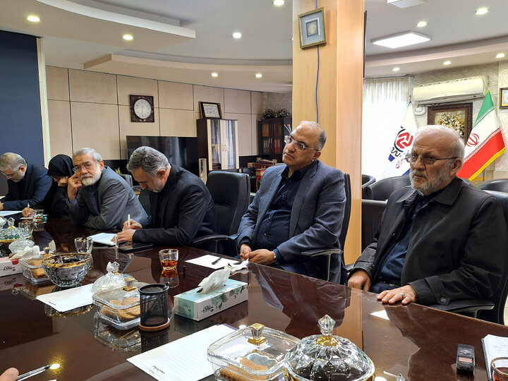 نشست مجمع نمایندگان استان تهران با اعضای اتاق اصناف و روسای اتحادیه های تهران