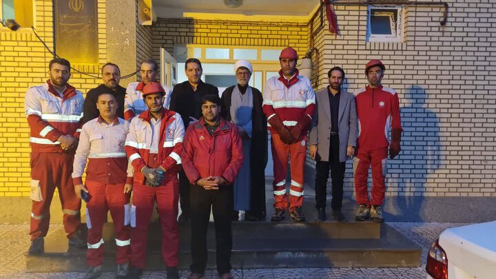 بازدید میدانی نماینده مردم چاراویماق از پایگاه امدادی روستای «بارگاه»/ ضرورت تقویت زیرساخت‌های هلال احمر