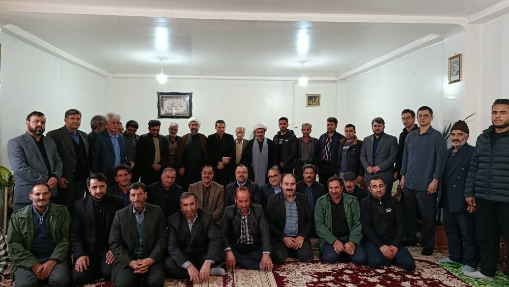 دیدار چهره‌به‌چهره نماینده هشترود در مجلس با اهالی روستای «ایده‌لوی خان»/ شهسواری: وعده آسفالت روستا محقق شد