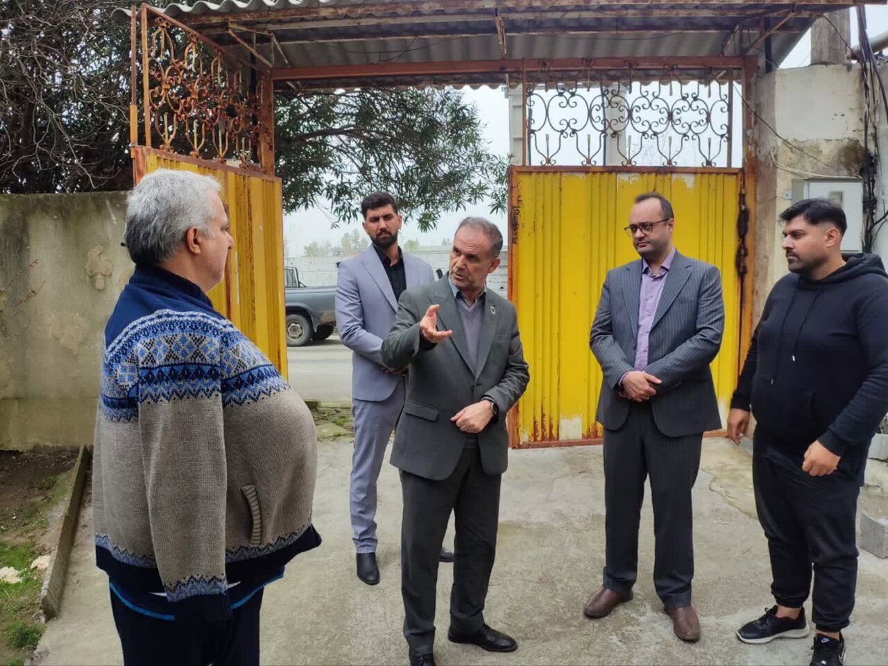 حضور میدانی فیاضی برای حل مشکلات معیشتی و شهری مازندران/تأمین نان مسافران مازندران مدیریت شد