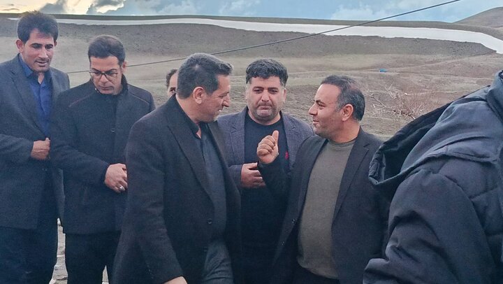 بررسی مطالبات اهالی زنجیرآباد در دیدار مردمی با حضور  شهسواری نماینده مردم در مجلس