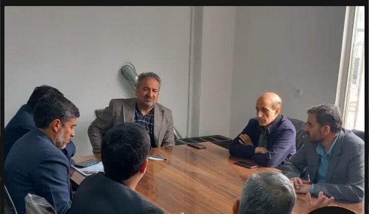 محبی نجم آبادی با اعضای شورای مرکزی جامعه اسلامی فرهنگیان سبزوار دیدار کرد /بیعت جامعه فرهنگیان با رهبری انقلاب اسلامی