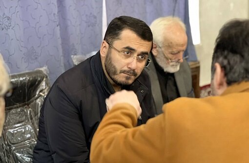 برگزاری میزخدمت نمازجمعه باسمنج با حضور متفکرآزاد