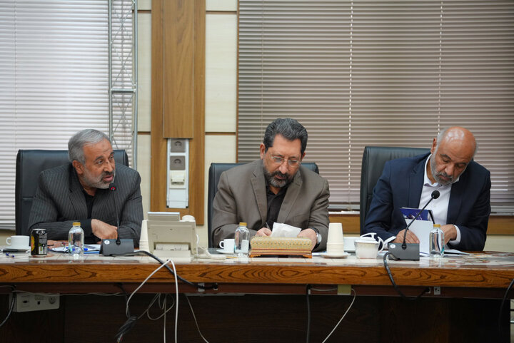 نشست مجمع نمایندگان استان تهران با وزرای صنعت و تعاون