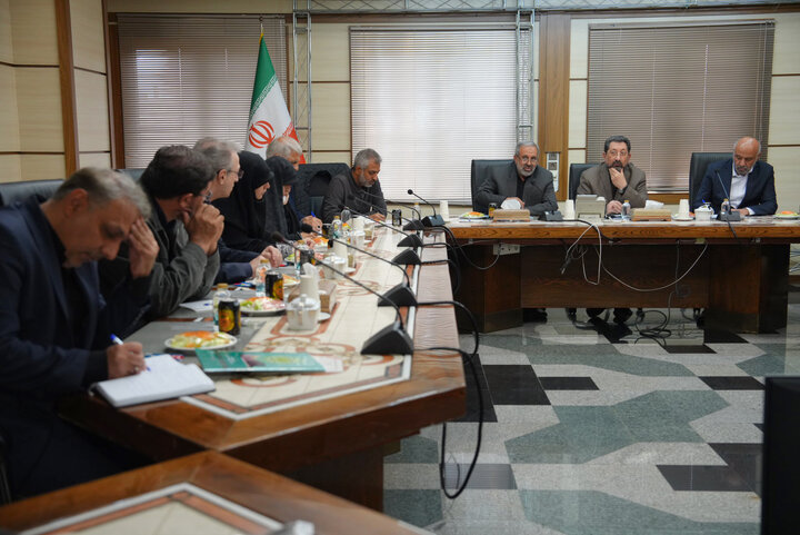 نشست مجمع نمایندگان استان تهران با وزرای صنعت و تعاون